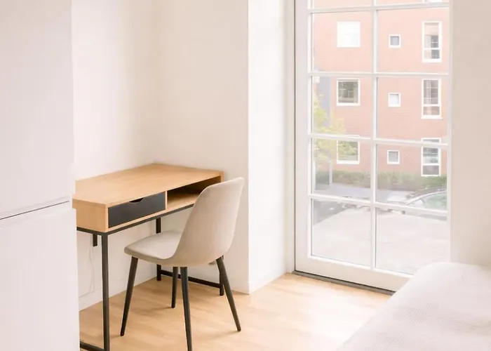 C - Light 2 - Sunny Balcony And Free Parking * Odense
