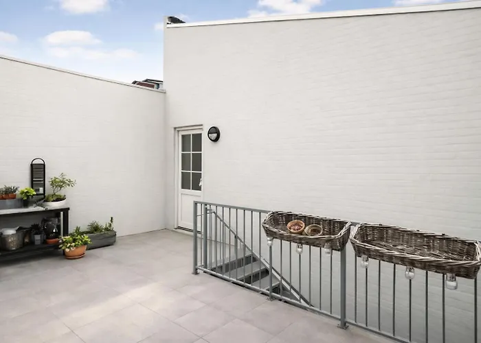C - Light 2 - Sunny Balcony And Free Parking * Odense